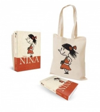 Mała Nina. Książka + torba