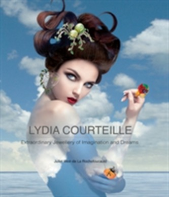 Lydia Courteille