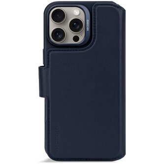 Decoded Leather Detachable Wallet, navy - iPhone 16 Pro Max