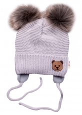 Dětská zimní čepice s fleecem Teddy Bear - chlupáčk. bambulky - sv. šedá, šedá,BABY NELLYS; 56-68 (0-6 m)