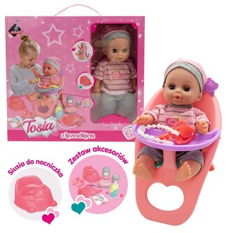 Lalka z krzesełkiem do karmienia Lalka z krzesełkiem do karmienia
