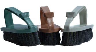 kartáč 14x4,7x5cm, žehlička