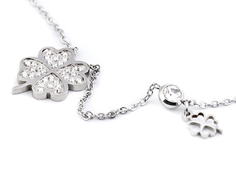 Náhrdelník čtyřlístek z nerezové oceli - 1 ks - platina