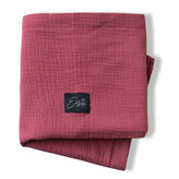 Mušelínová deka dvojitá Ruby red; Barva: rubínová; Velikost: 75 x 100 cm