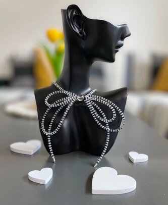 Korálkový náhrdelník Mašle