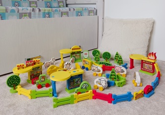 FOAMINIS Zvířátka na výletě 81 dílů