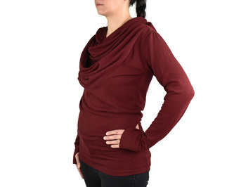 Svetr AVA s kapucí, řasení ve výstřihu, červený Svetr AVA s kapucí, řasení ve výstřihu, červený