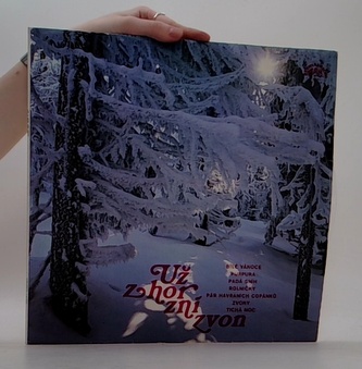 Už z hor zní zvon - LP