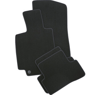 Textilní autokoberce Škoda Superb III. 2015-2024 (černý lem)