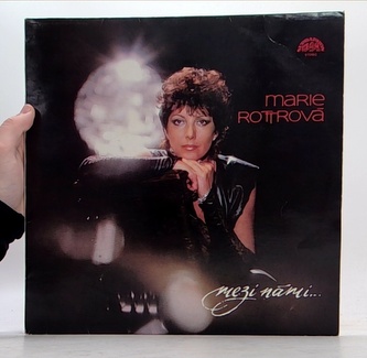 Marie Rottrová- Mezi námi- LP