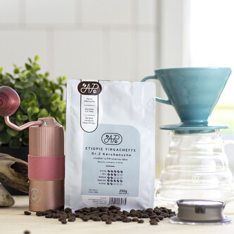 APe Pražírna a balírna Káva na filtr Etiopie Yirgacheffe Grade 2 Aricha Váha: 500g