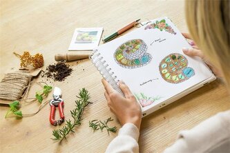 Spirálový sešit "Jolie", Fairytale Garden, 234 x 215 mm, čistý, 120 listů, tvrdé desky, SIGEL JQ101