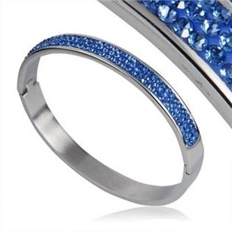 BSW1002 Ocelový náramek - světle modré krystaly