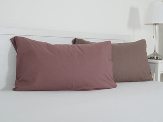 B.E.S. - Petrovice, s.r.o. Povlak na visco polštář DOUBLE bavlna popelín 45x75 cm - hnědá/bordó