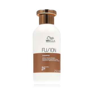 Wella Fusion Intense Repair Shampoo 250 ml