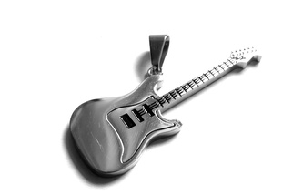 Steel Jewelry Přívěsek kytara z chirurgické oceli PR171015