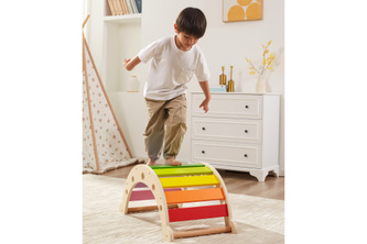 Dřevěný lezecký oblouk