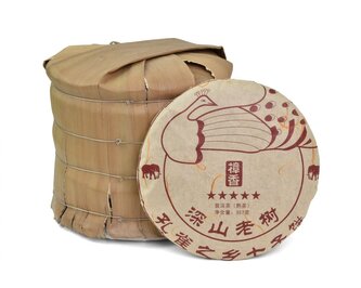Tmavý čaj China Yunnan Lincang Pu-Erh Shu Peacock Tea 2017 356 g