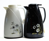 termokonvice 2,0l BÍLÁ nebo ČERNÁ s květy, (WL-R200A), plast/sklo