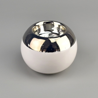 Svícen na čajovou svíčku