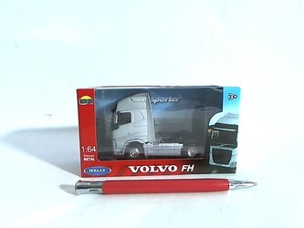 WELLY 1:64 CIĘŻARÓWKA VOLVO FH