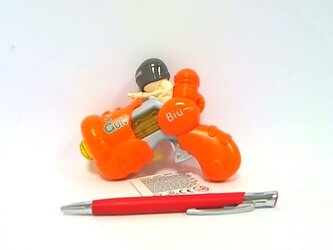 Pistolet z dźwiękiem i światłem 12szt/disp 160325