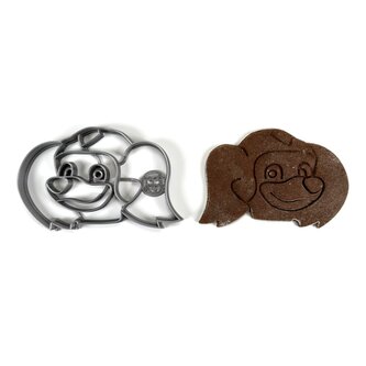 Fenka dlouhosrstého jezevčíka - pomocnice na misích vykrajovátko/formička