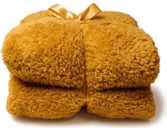 Heboučká deka Teddy tmavě žlutá
