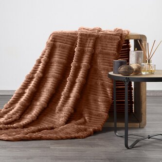 Deka z mikrovlákna NIKITA cihlová 150x200 cm Mybesthome