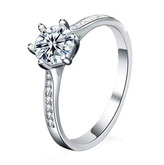 MN523-57 Stříbrný zásnubní prsten MOISSANIT