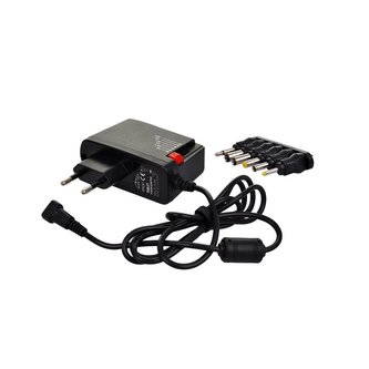 Solight univerzální síťový adaptér 2000mA, stabilizovaný, výměnné konektory