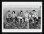 Plakát v rámu Friends|Přátelé: On Girder (30 x 40 cm)