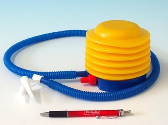 Pumpa nožní plast 13cm v sáčku