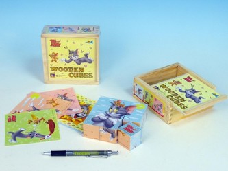 Kostky kubus Tom a Jerry dřevo 9ks v dřevěné krabičce 13x13x5cm od 12 měsíců Tom a Jerry