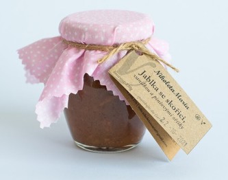 Nikoleta-Maria Jablka se skořicí, vanilkou a piniovými oříšky 250 g