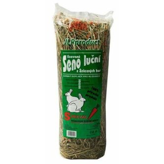Lúčne seno s podielom mrkvy 15l