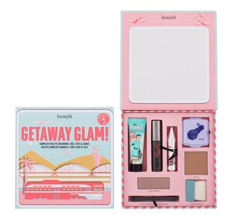 Benefit Dárková sada dekorativní kosmetiky Getaway Glam woman