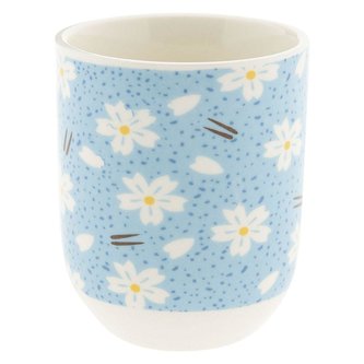 Porcelánový kalíšek na čaj