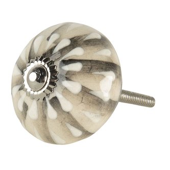 Nábytková úchytka