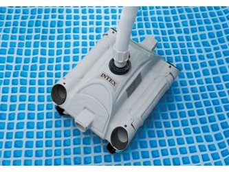 Automatický čistič bazénů