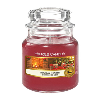 Sviečka v sklenenej dóze Yankee Candle, Sviatočný krb, 104 g