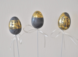 Plastová vajíčka na špejli, s/6, 6 cm