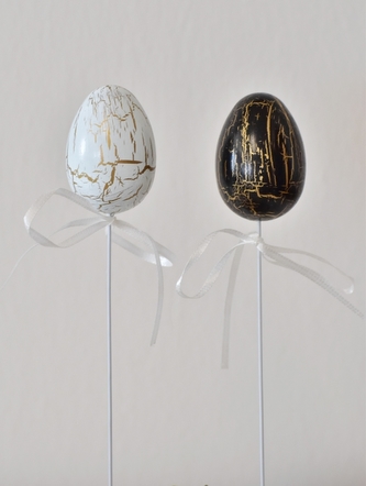 Plastová vajíčka na špejli, s/12, 4 cm