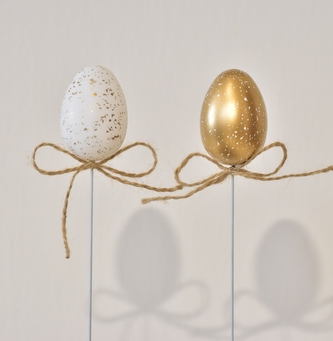 Plastové vajíčka na špajli, s/12, 4 cm