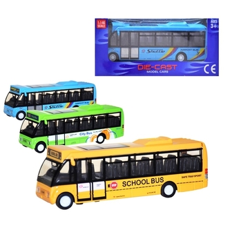 Kovový autobus na baterie