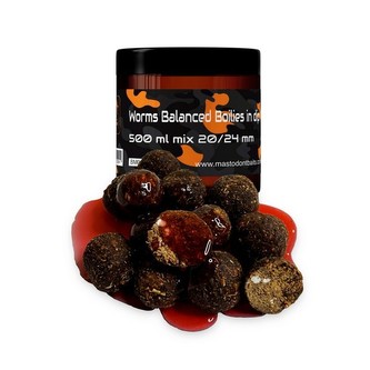 Worms Balanced Boilies in dip 500ml mix 20/24mm