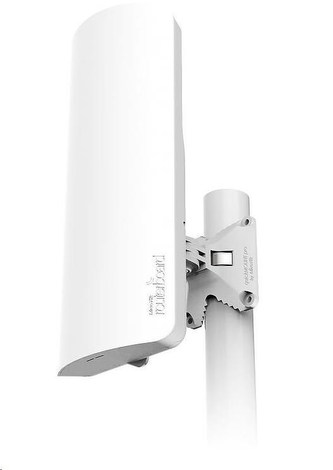 MikroTik RBD22UGS-5HPacD2HnD-15S, 716 MHz CPU, 256MB RAM, 1xGLAN, 1x SFP, 2,4GHz + 5GHz, 1x USB, PoEin, L4