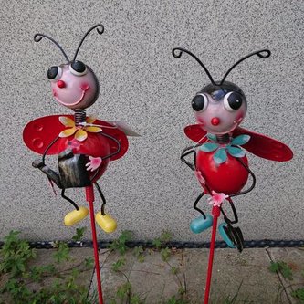 Beruška kovová zápich