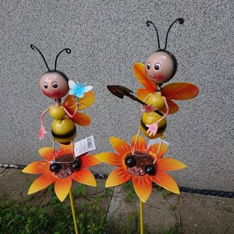 Včelka kovová zápich