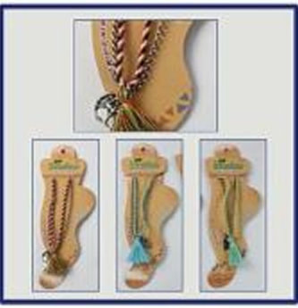 Náramek na nohu s přívěškem a střapcem